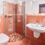 Hotel Sporthotel Neuruppin 3*