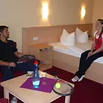 Sporthotel Neuruppin 3*