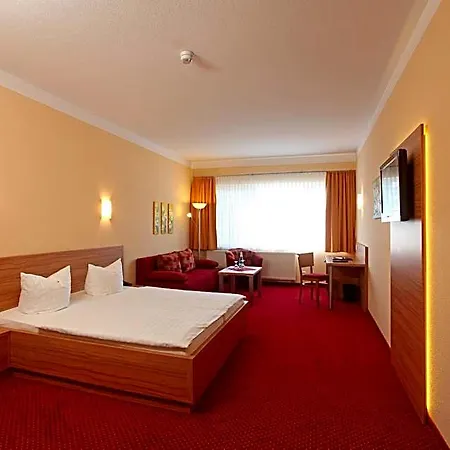 Hotel Sporthotel Neuruppin 3*