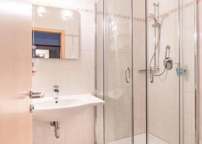 Sporthotel Neuruppin Szálloda