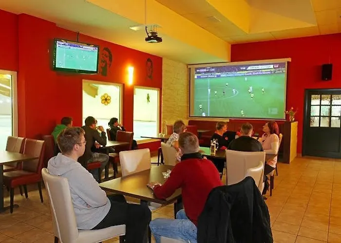 Sporthotel Neuruppin 3*