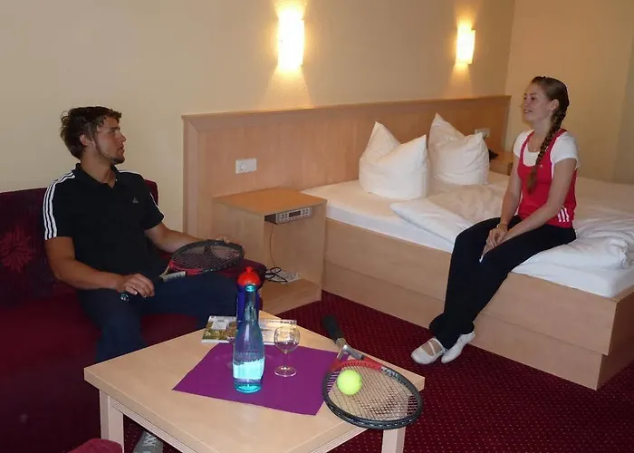 Sporthotel Neuruppin 3*